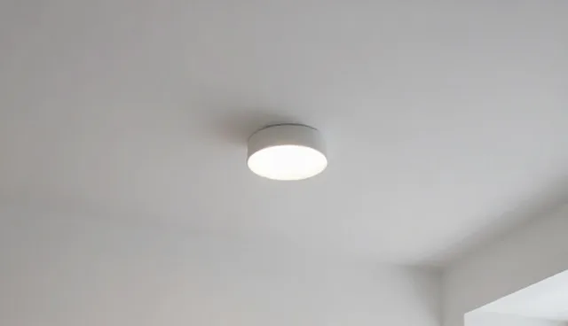 佛山网站设计：自建与外包的对比分析