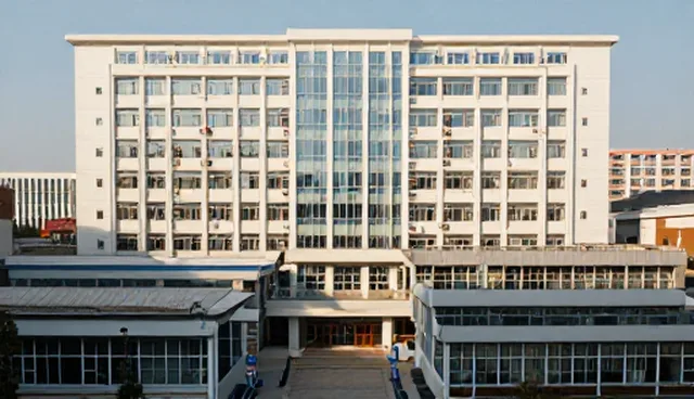南充网站建设中技术外包服务的使用误区